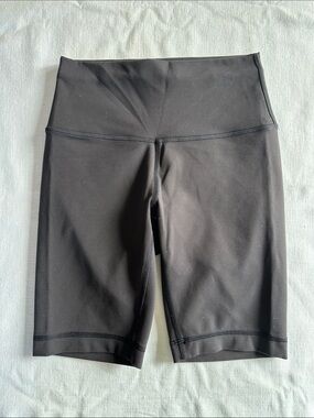 Lululemon Wunder Train High Rise Short 4 Black